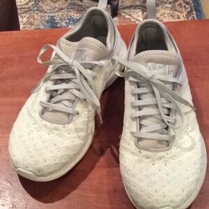 APL techloom phantom